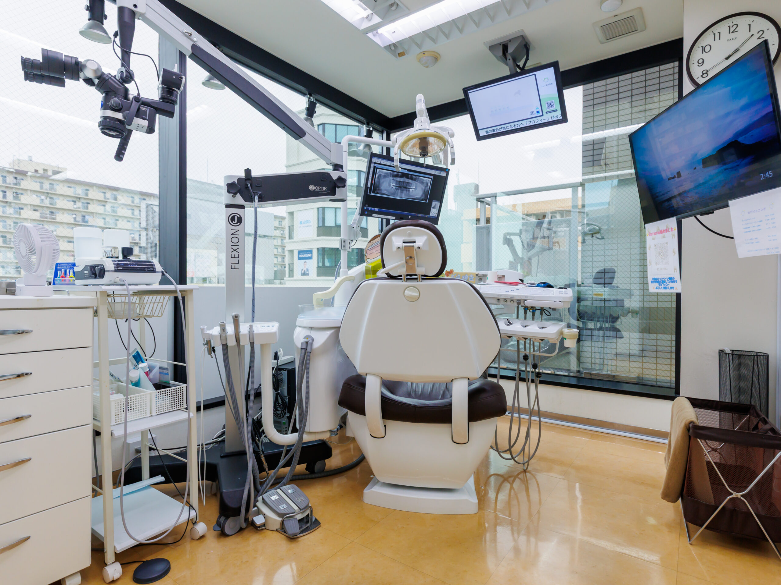 歯科治療中の写真